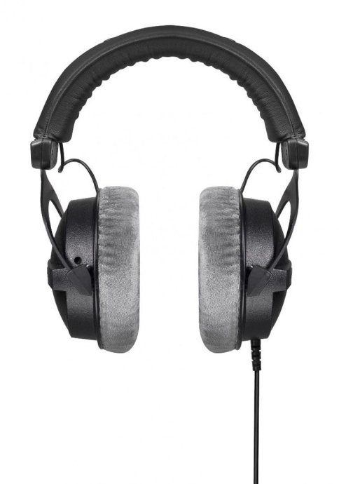 Beyerdynamic DT 770 Pro juhtmega ülekõrvalised muusikakõrvaklapid, must