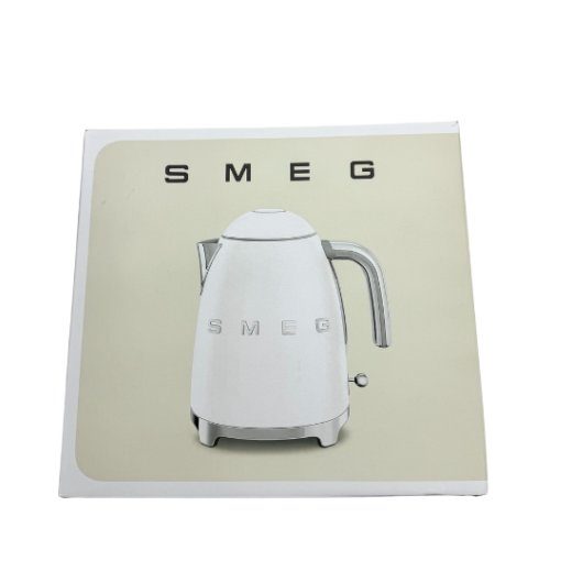 Smeg 50's Style 1.7-liitrine Veekeetja Valge