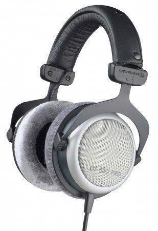 Beyerdynamic DT 880 PRO - semi-open studio headphones, 250 Ω