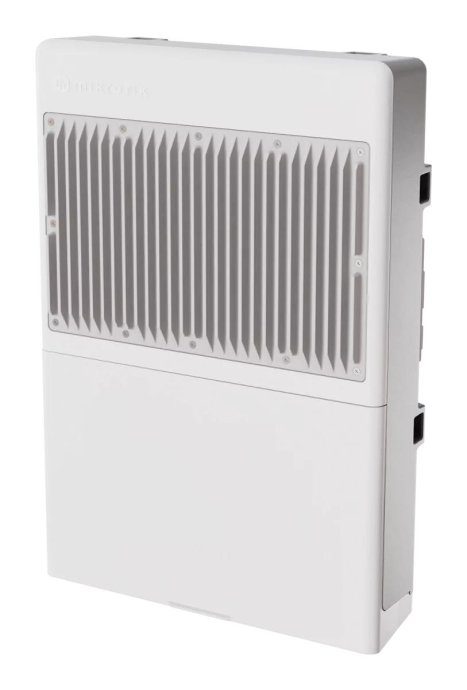 LÜÜTS MIKROTIK 8xRJ-45 ports RJ-45 Ports Type Gigabit Ethernet (10/100/1000) 8xGigabit Ethernet (vask) ports quantity 2xSFP+ module slots quanti