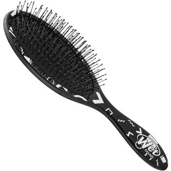 Wet Brush Hipster Detangler Sketch -