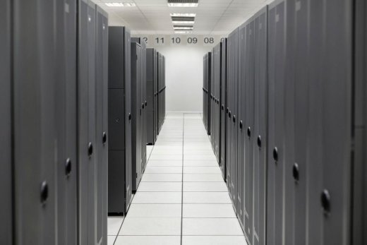 Hewlett Packard Enterprise DL345G11 8SFFX1 BP308/416-STOCK