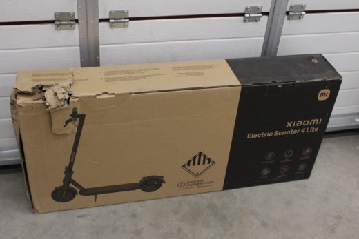 SALE OUT. Xiaomi Electric Scooter 4 Lite Xiaomi Electric Scooter 4 Lite 300 W 25 km/h 8.5 " 3 month(s) Black USED, DAMAGED PACKAGING, MISSING: CHAR