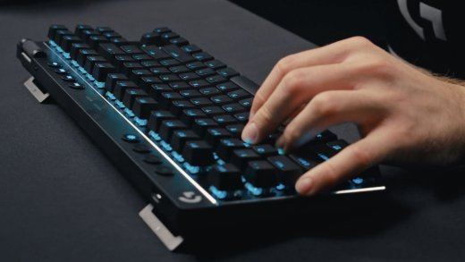 Logitech G PRO X TKL keyboard